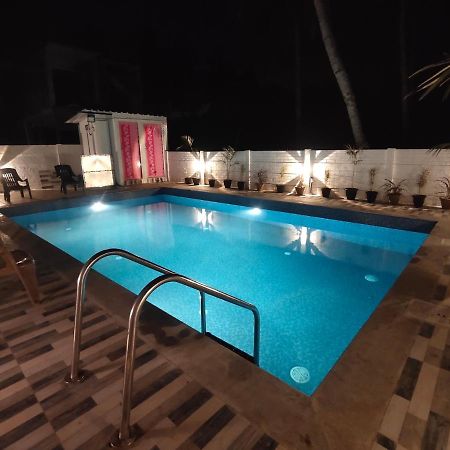 PV Inn Puducherry Eksteriør billede