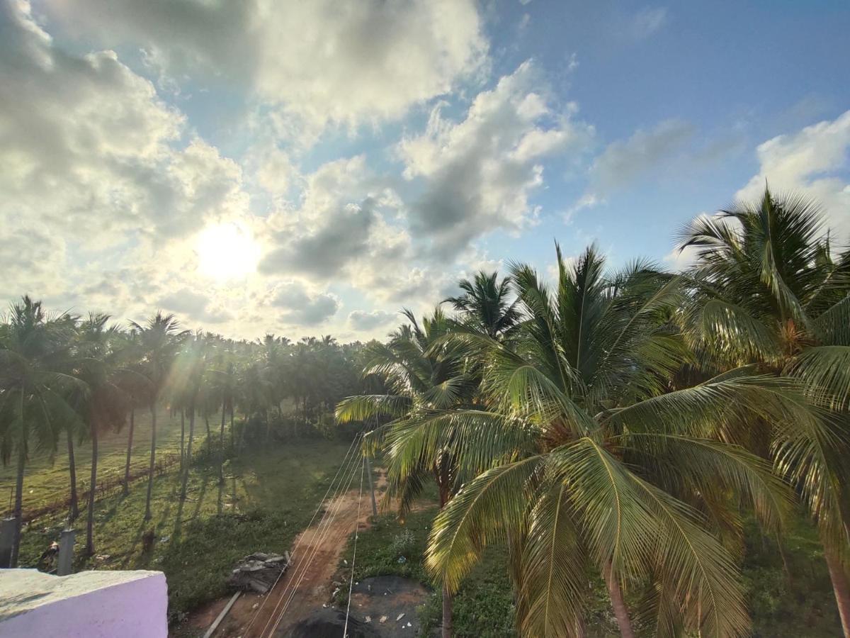 PV Inn Puducherry Eksteriør billede