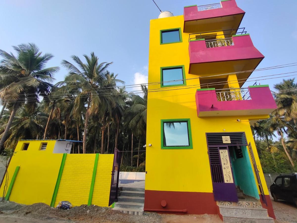 PV Inn Puducherry Eksteriør billede