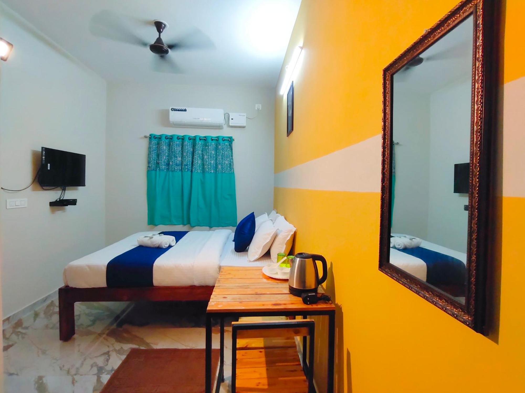 PV Inn Puducherry Eksteriør billede