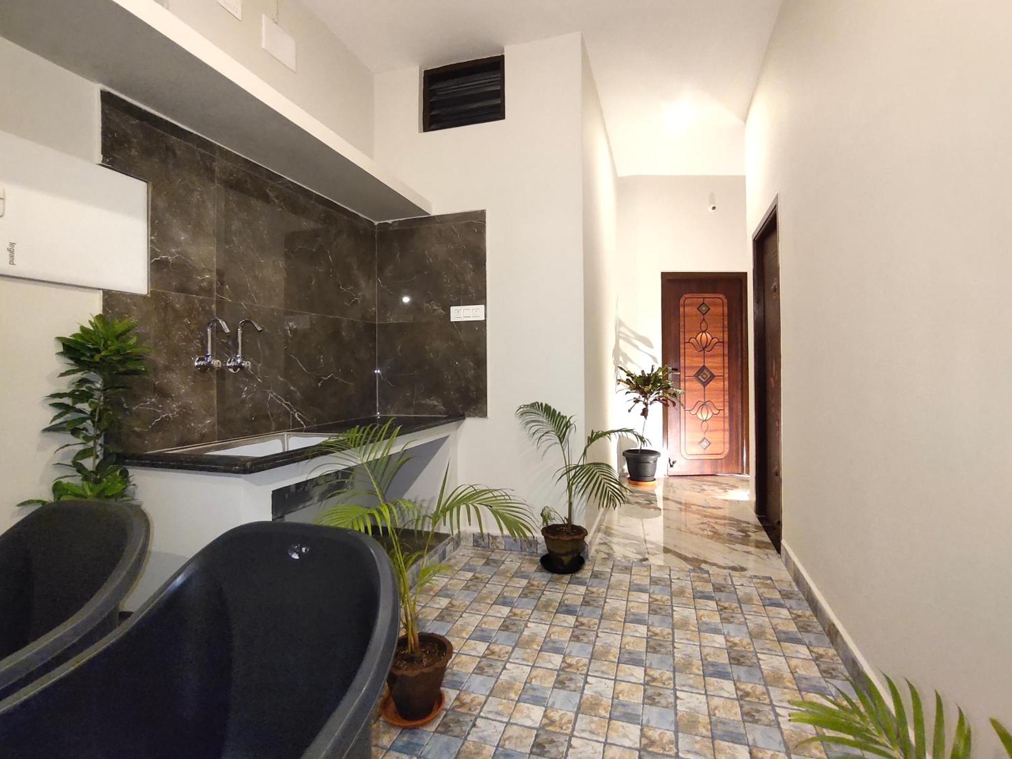 PV Inn Puducherry Eksteriør billede